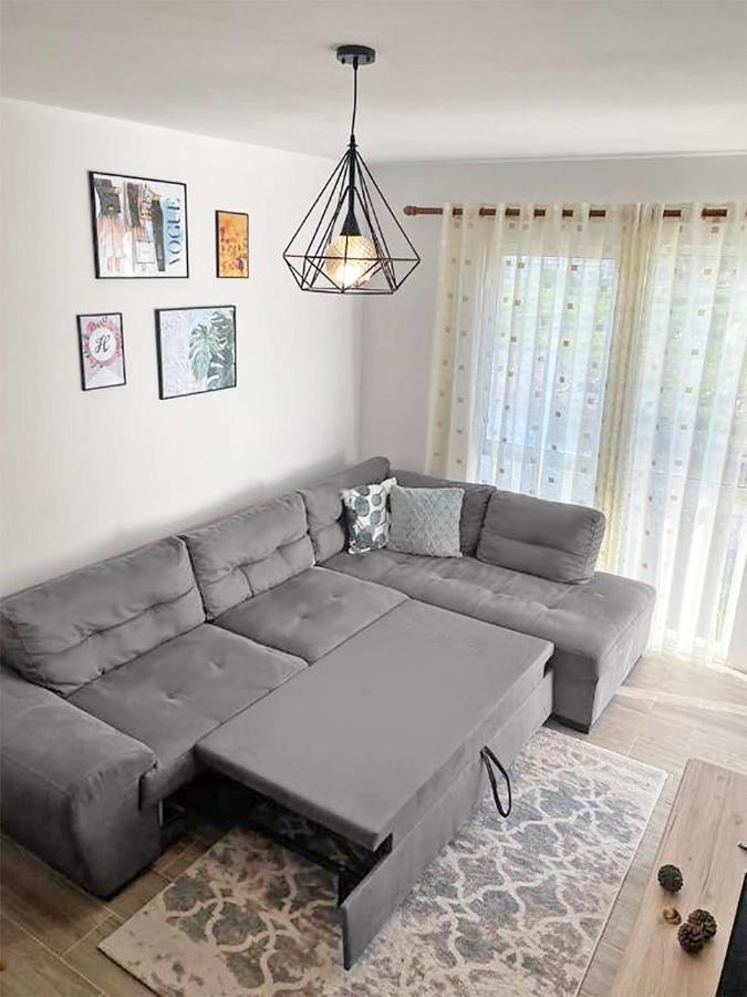 Heili'S Cozy Apartment Shëngjin Dış mekan fotoğraf